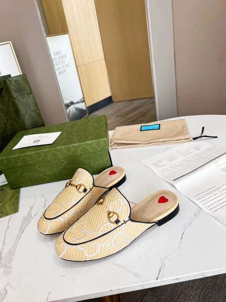 Designer sandálias de luxo sapatos de planícies MULES SLIPPERS CHAPLIP FLIP FLIPS MODAGEM MULHERES G HORSOBIT MULHERES Jumbo G Princetown Slipper Slide Tamanho 35-42