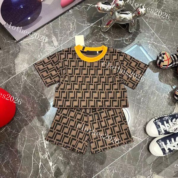 2023 Kids Clothing Sets Jungen Mädchen Trails Anzug Anzug Briefe Druck 2PCS Designer T-Shirt Short Hosen Anzüge Chidlren Casual Sport Kleidung 90-160