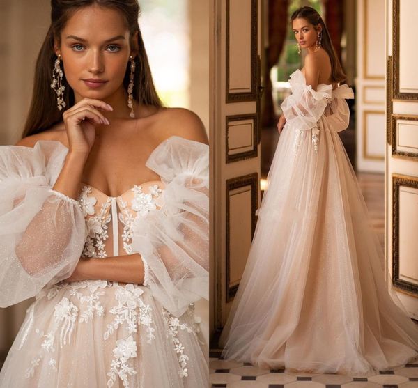 Champagne A Line Abito da sposa Sweetheart Fiore 3D Applique in pizzo Boho Abiti da sposa Maniche lunghe a sbuffo staccabili Vestidos De Novia Custom Made