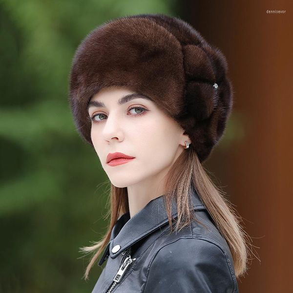 Berretti Cappello di pelliccia da donna 2023 Inverno Fluffy visone Fascia da donna russa Paraorecchie da esterno Berretto da sci Tenere al caldo
