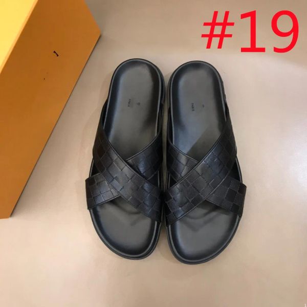 41 modello Nuovo Designer Uomo Pantofole con fondo spesso Piattaforma Scivoli da bagno Antiscivolo Tendenza Scarpe di lusso Donna Scarpe da mulo femminile Infradito Sandali