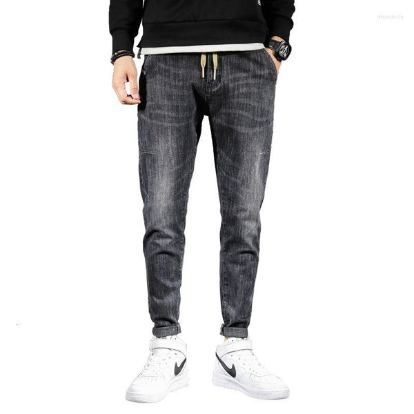 Jeans masculinos 2023 Moda de moda Awear masculino da tendência coreana da maré de maré de harém Pants casual outono e inverno