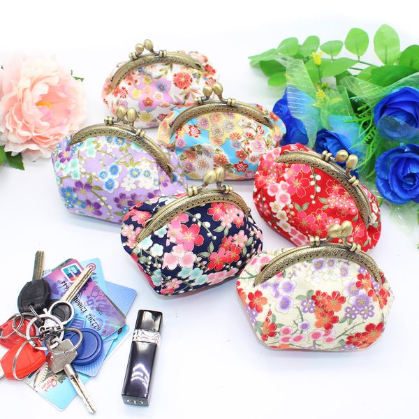 Pessas de moedas de alta qualidade, Mini Flower Cat Cartets Ladies Hasp Money Sachs for Girls Feminino Bolsa de Mudança