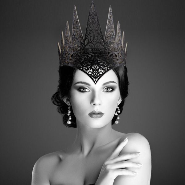 Fasce Queen Crown Tiara Halloween copricapo gotico Party Masquerade Accessori Cosplay 230505
