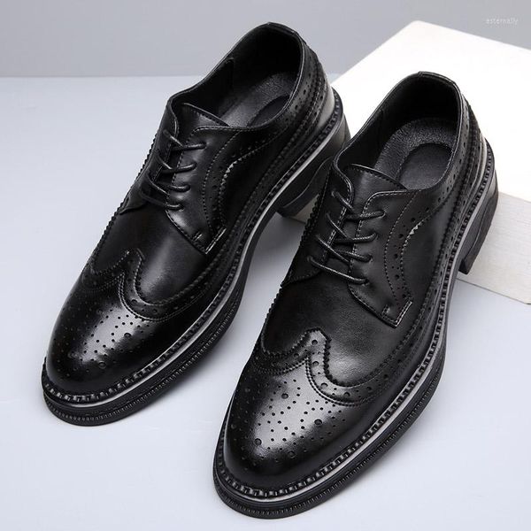 Vestido sapatos pretos homens elegantes negócios casuais brogues designer de couro formal italiano luxo masculino oxford