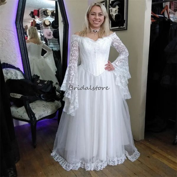 Atemberaubendes weißes Gothic-Hochzeitskleid mit Korsett-Oberteil, Schnürung, Boho, Zivil, griechische Brautkleider, Königin, Flare-Ärmel, koreanische klassische Braut, sexy Outdoor-Vestidos de Novia 2023