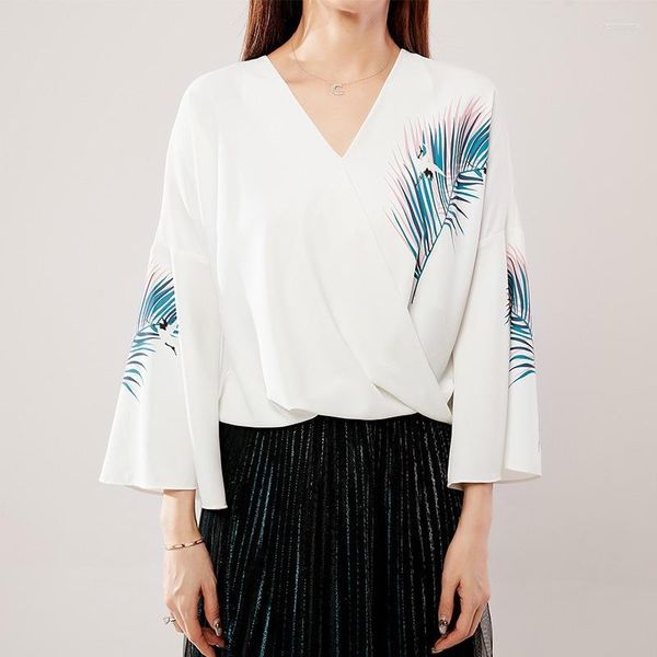Ethnische Kleidung Verbesserte Bluse im chinesischen Stil Frauen 2023 Sommer V-Ausschnitt Puffy Sleeve Top Chiffon Loose Asian 11618