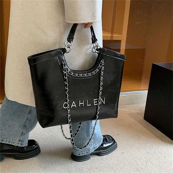 Advanced Soft Leather Big for Women 2022 Beliebte neue vielseitige Kette Crossbody Fashion Handheld Tote Bag Factory Outlet 70% Rabatt auf IO02