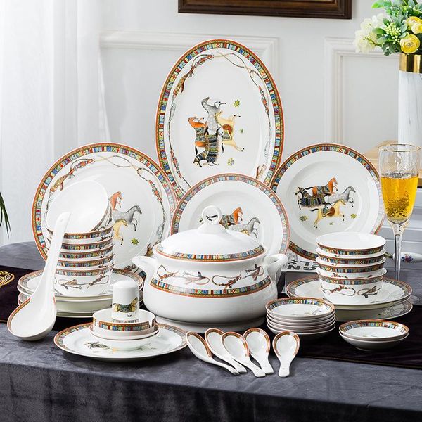 Dinnerware Sets