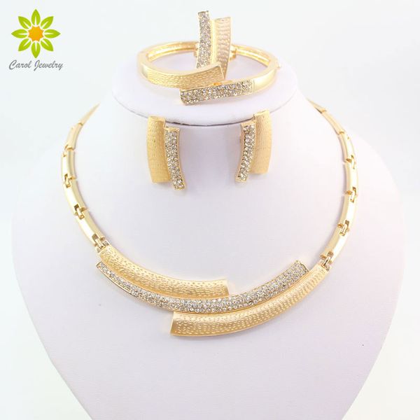 Collane con ciondolo Moda Matrimonio Set di gioielli in cristallo da sposa Perline africane Dubai Color oro Gioielli di dichiarazione Costume 230506