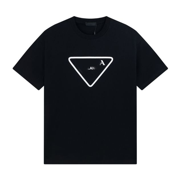 2023 Новые летние дизайнерские дизайнерские футболки с твердыми 3D-печатными T-рубашками с буквами печатные коротки