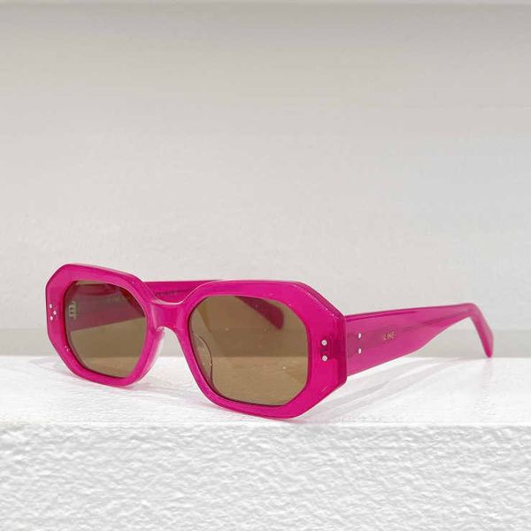 Novos óculos de sol para mulheres, óculos de sol, homens, moda de moda ao ar livre, óculos de estilo de estilo clássico unissex esportes que dirigem múltiplos tons de estilo com caixa