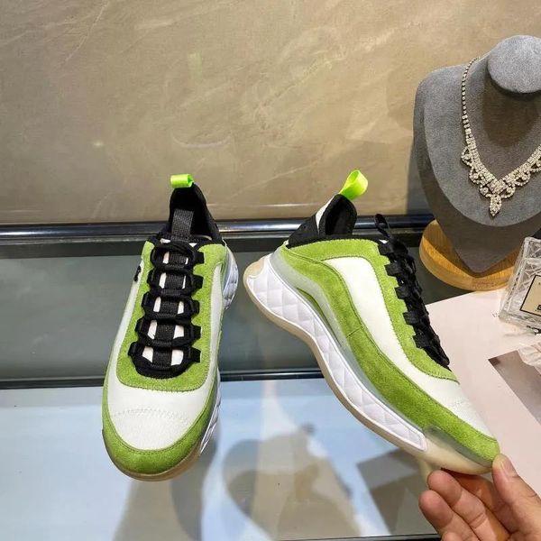 2023 Novo triplo 17FW Sapato branco Clear Homens Mulheres Sapatos casuais Rainbow Green Sole Paris Sports Outdoor Dad Dad Mens Ponsf tênis