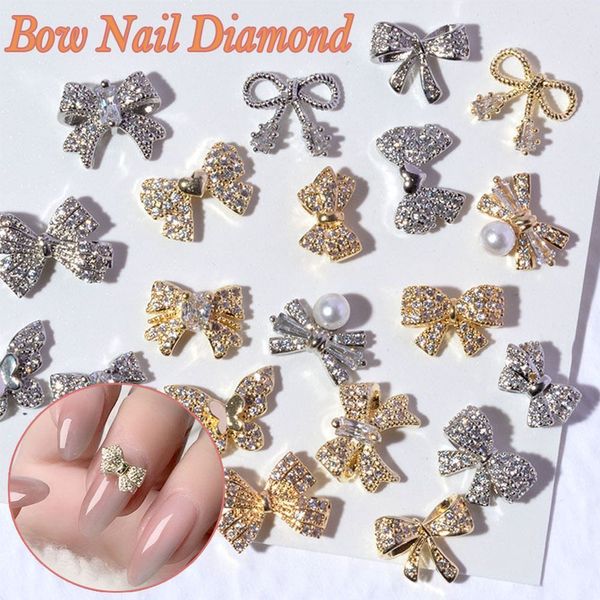 Unghie finte 1Pc Ciondoli con diamanti Bowknot Farfalla Gioielli Fai da te Rifornimenti d'arte Perla lucida Accessori per fiocchi di cristallo 230509