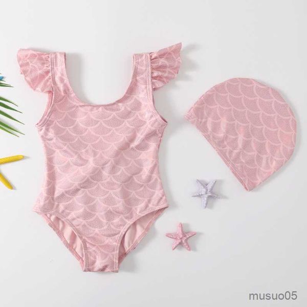 Costume da bagno a due pezzi per bambine Estate Nuovo modello di pesce Costume intero con cappello per bambini Manica volante Abbigliamento per bambini Ragazze 1-8 anni