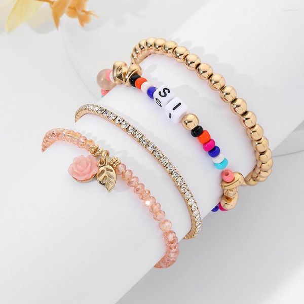 Очарование браслетов Boho красочные браслеты из бисера 2023 Модные украшения 4pcs розовые розовые буквы набор для женщин подарок