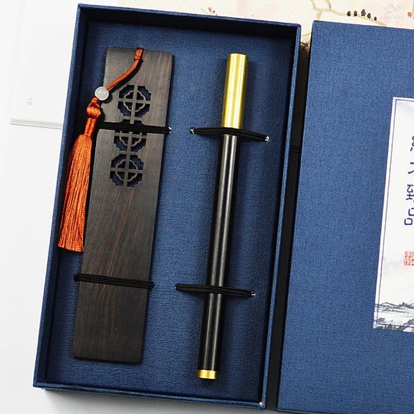 Scava fuori quattro Harmony Ruyi Redwood Segnalibro Firma Set di penneConfezione regalo Regalo di celebrazione della scuola in stile cinese classico