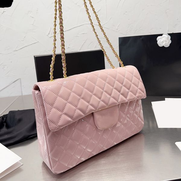 Vinatge designer patente de couro jumbo xl saco rosa preto branco clássico clássico pão acolchoado hardware de metal de metal de metal matelasse crossbody bolsas de ombro 32x20cm