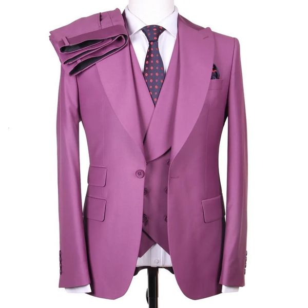 Abiti da uomo Blazer Abiti eleganti da uomo Blazer italiano viola Set 3 pezzi Abito da sposa da uomo Sposo Slim Fit Business Elegante abbigliamento formale formale 230509