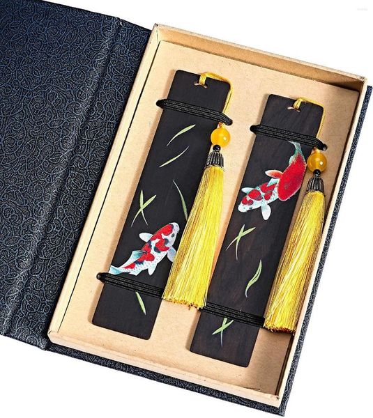 Segnalibro - Segnalibri in legno naturale con disegno colorato fatto a mano in legno per Koi Set di 2 (scatola inclusa)