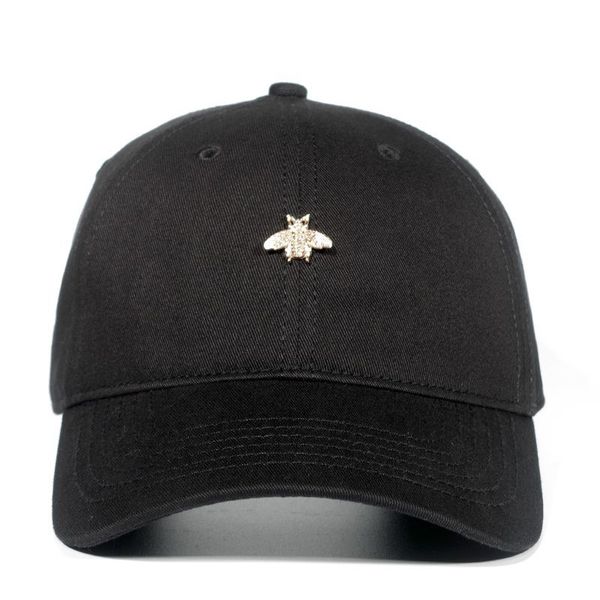 Летняя бейсбольная шляпа тенденция мягкая топ Хип -хоп шляпа на маленькая пчела универсальная плоская шляпа для мужчин и женщин