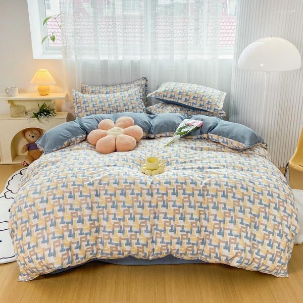 Наборы для постельных принадлежностей наборы Ins Simple Style Pattern Kids Kid Boy Girl Girl Lense Prevet Cover Plate Pillowcase 3/4 шт.