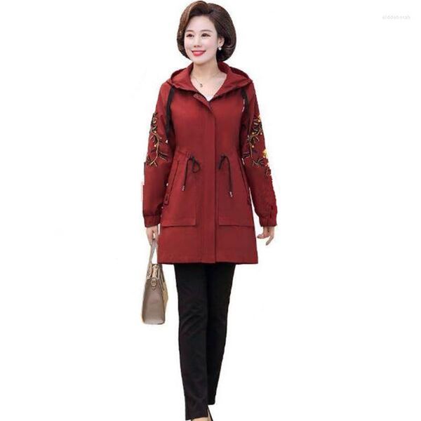 Damen Jacken Plus Size Damenbekleidung mittleren Alters 5XL 2023 Frühlingsmode mit Kapuze Windjacke Stickerei Mantel Freizeitjacke hoch