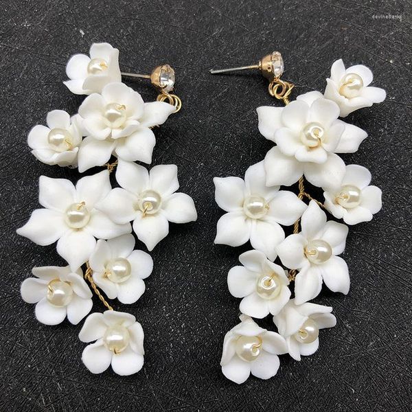 Baumeln Ohrringe Elegante Mode Weiß Keramik Blume Tropfen Für Ohrringe Frauen Braut Hochzeit Bankett Ungewöhnliche Ohrring Party Zubehör Geschenk