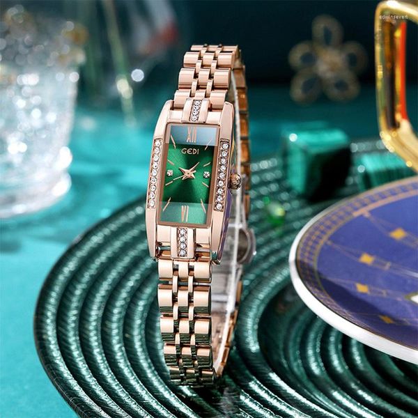 Relógios de pulso Vintage Women Women Women Moda Quartz Assista Brand Gedi Holiday Gift for Female Rose Gold Steel Strap Rhinestone Dial