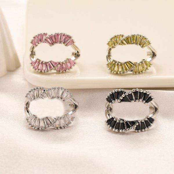 Anéis de grife de joias de luxo para mulheres Anel Love Charms Suprimentos de casamento Anel de liga banhado a prata 925 Anel de dedo fino