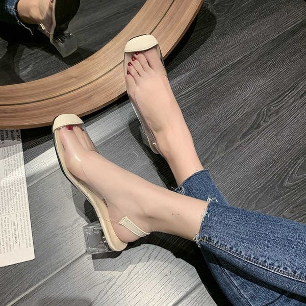 Sandalet Lüks Şeffaf Seksi Moda Kadınlar Sandalet Kalın Topuk Yaz Kristal Dış Giyim Yüksek Topuklu Platform Ayakkabıları Yeni AA230509