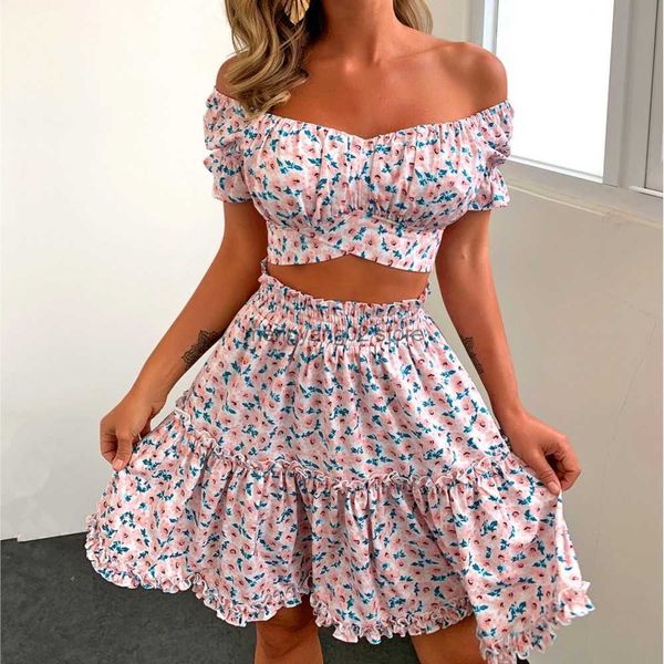 Abito a due pezzi Set a due pezzi donna 2022 gonne floreali bohemien estive con spalle scoperte manica corta crop top gonna a trapezio set da 2 pezzi donna. T230510