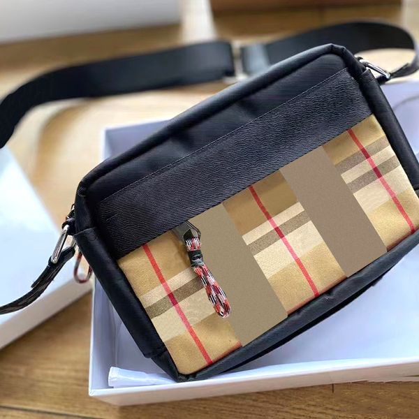 bolsa de grife de lona rápida TB listra bolsas de luxo femininas masculinas crossbody bolsa de náilon bolsa de verão moda ombro bolsa para câmera fim de semana multipochette bolsas messenger clutch