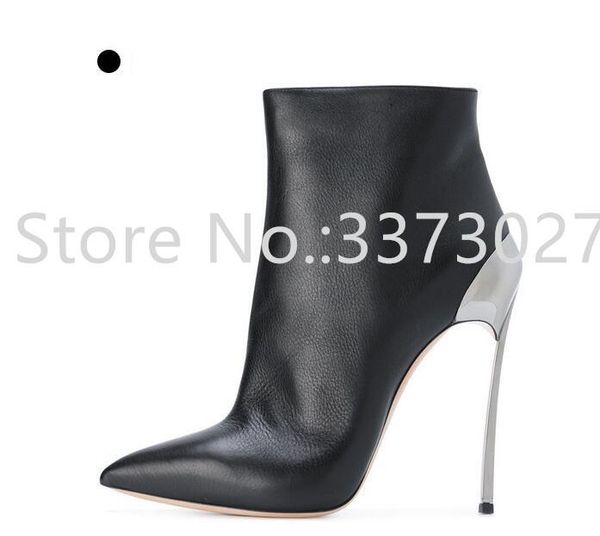 Stiefel aus schwarzem Leder mit Metallabsatz für Damen, Knöchel, sexy spitze Zehen, dünne silberne Farbe, kurze Damenbeine, Bankettschuhe