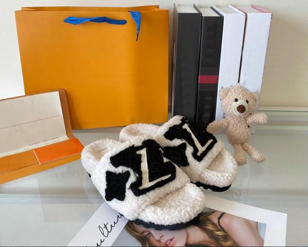 Designers de luxo Mulheres Carta Chinelos Senhoras Lã Slides Inverno Fur Fluffy Furry Letras Sandálias Quente Confortável Fuzzy Girl Flip Flop Slipper 35-42 YH
