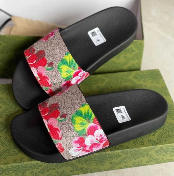 2023 plataforma borracha slides sandália brocado floral moda masculina engrenagem inferior flip flops chinelos listrados sandálias femininas designers mocassins sliede com caixa no311