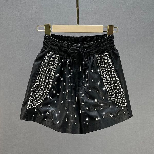 Short shorts femininos de couro diamante externo wear bootcuts 2023Autumn Caia alta solta e emagrecer bens europeus calças pretas de perna larga