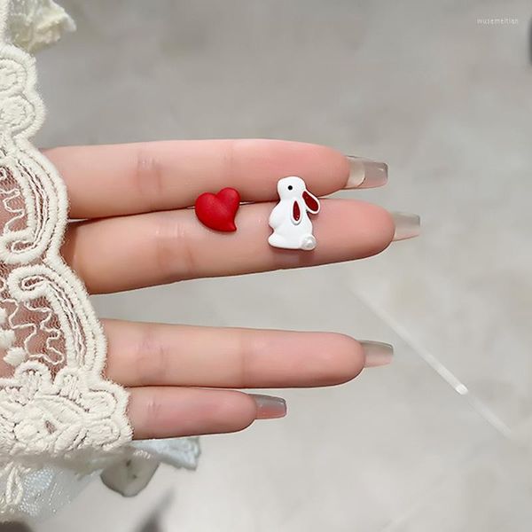 Sırtlar Küpe Sevimli Beyaz Komik Asimetrik Küçük Kırmızı Kalp Kulak Klipler Küçük Çocuklar İçin Delirim Olmadan Kızlar