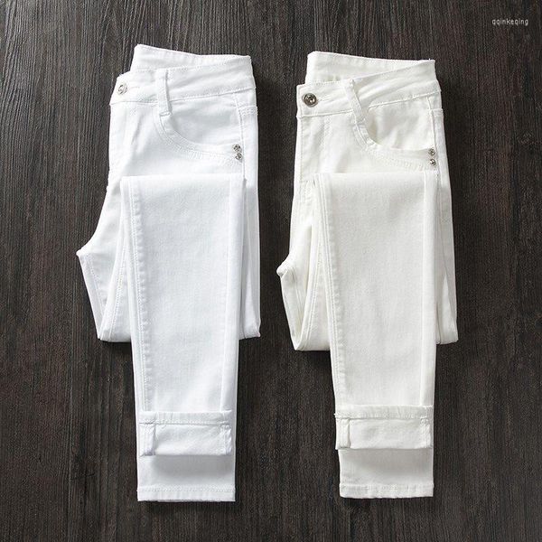 Jeans femininos Mulher branca de cintura alta