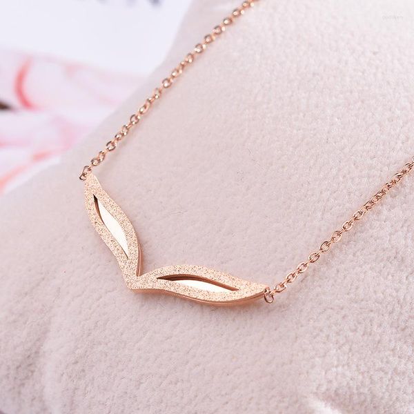 Anhänger Halsketten Trendy Edelstahl Halsketten Für Frauen Augenmaske Form Rose Gold Farbe Jahrestag Link Kette Party Schmuck Mode