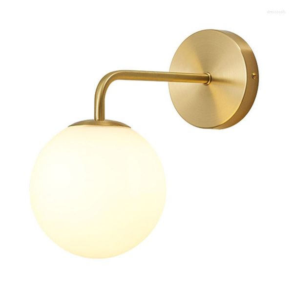 Lampada da parete in rame dorato con luci incluse con lampadina a LED da 12 W, vetro speciale lattiginoso/trasparente, sfera rotonda, comodino in camera da letto