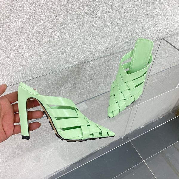 Alfie-Lederpantoletten mit spitzer Zehenpartie, modisches Lammleder mit geflochtenem Muster, Designer-Fabrikschuhe mit Box