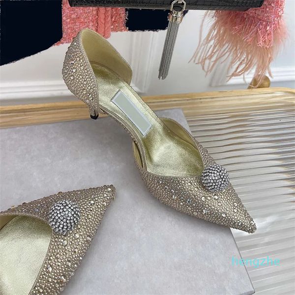 2023 Sapatos de cristal pontiagudos femininos de cristal de couro puro