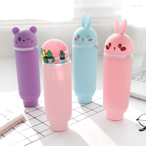 Nette Cartoon Bleistift Tasche Gelee Farbe Silikon Pensil Fall Kawaii Schreibwaren Stift Halter Aufstehen Penzil Box INS Weihnachten Geschenk Veranstalter