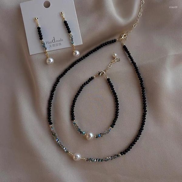 Correntes Brincos de pérolas de cristal preto Conjunto de jóias de colar de pulseira para mulheres com cadeia de clavículas de miçangas pendentes longos