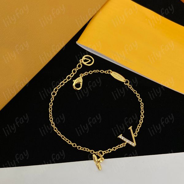 Brincos de cristal feminino Colar de designer Love Bracelet Bracelet Luxury Gold Initências