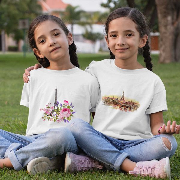 Camisetas Eiffel Tower and Flowers Imprima roupas lindas 2 peças moda moda estética infantil t-shirt gêmeas camisa combinando camisetas de verão tees aa230511