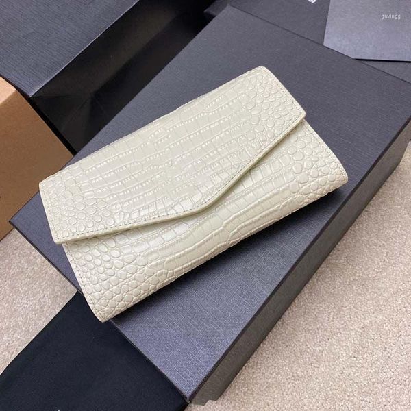 Borse all'ingrosso stile zaino per borse da donna Borsa a tracolla tonda in pelle di design da donna Classiche strisce diagonali Catene trapuntate doppie