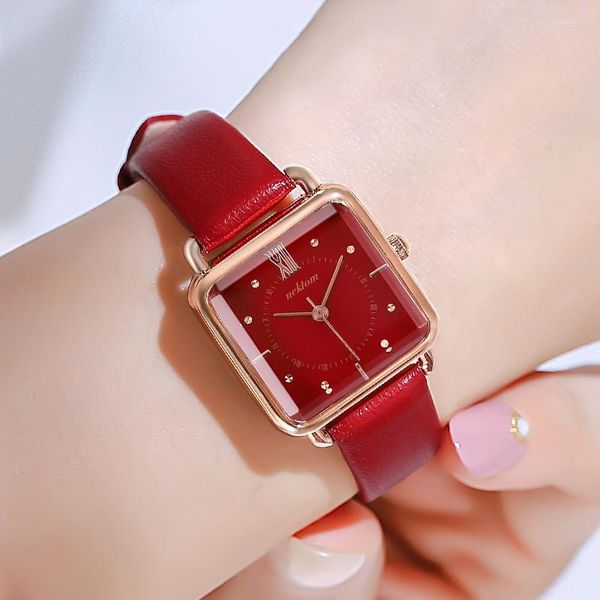 Armbanduhren NEKTOM Quadratische Strass Rotes Lederband Damenuhren Mode Elegantes Kleid Wasserdichte Damenarmbanduhr