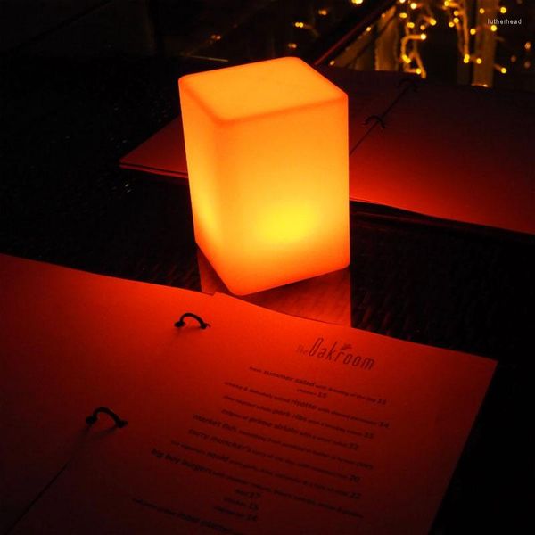 Luzes noturnas de cabeceira de cabeceira de lâmpada de decoração de decoração decoração de mesa de mesa de mesa cama de mesa de casamento leve coluna quadrada coluna LIGH